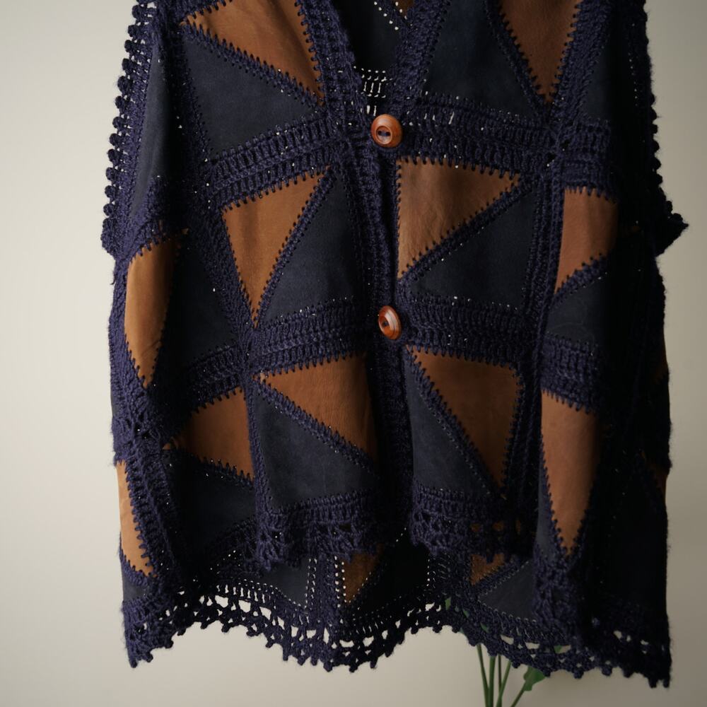 Vintage 1970s Suede Crochet Patchwork Vest Wooden Buttons Triangle Sleeveless - Picture 6 of 8
